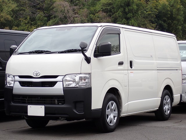 ハイエース・スーパーGLバンの中古車 - カーズ122（埼玉県さいたま市）
