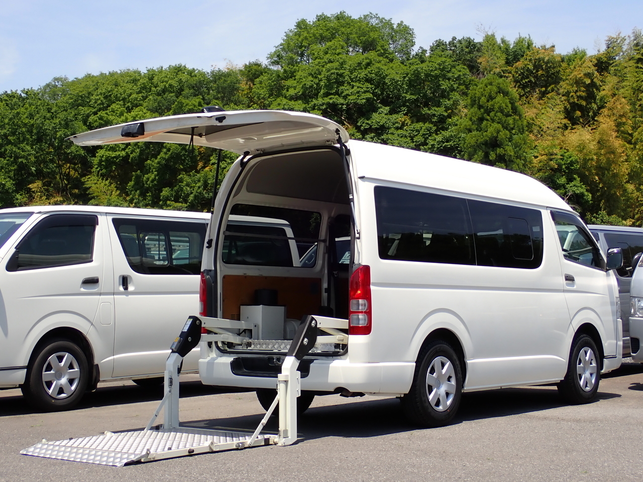 ハイエース・スーパーGLバンの中古車 - カーズ122（埼玉県さいたま市）