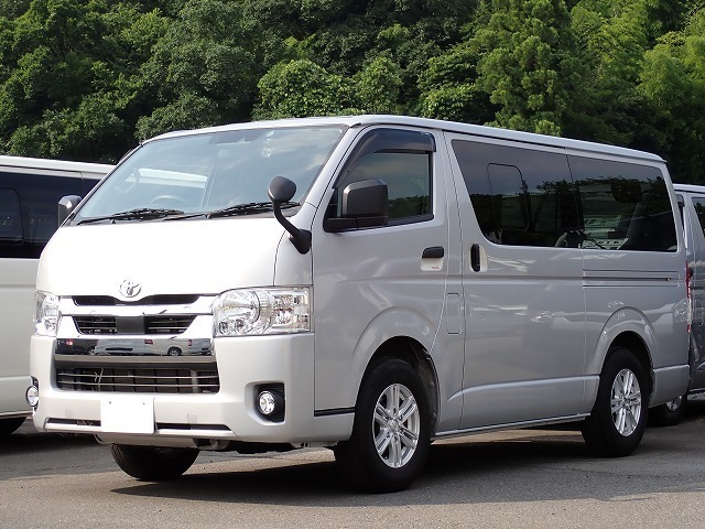 ハイエース・スーパーGLバンの中古車 - カーズ122（埼玉県さいたま市）
