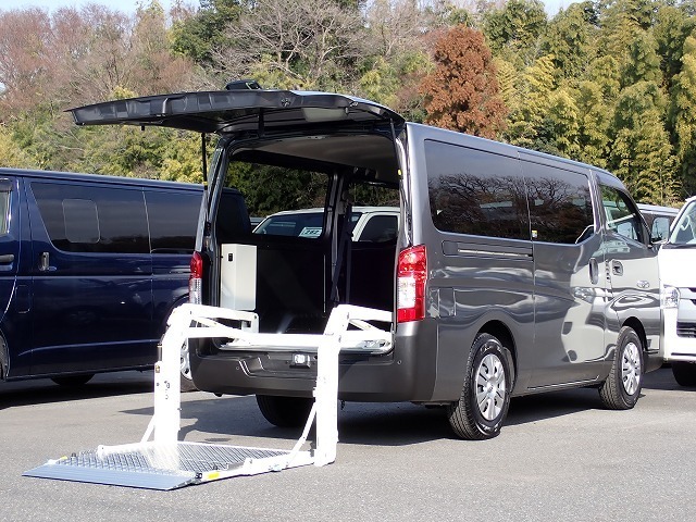 ハイエース・スーパーGLバンの中古車 - カーズ122（埼玉県さいたま市）