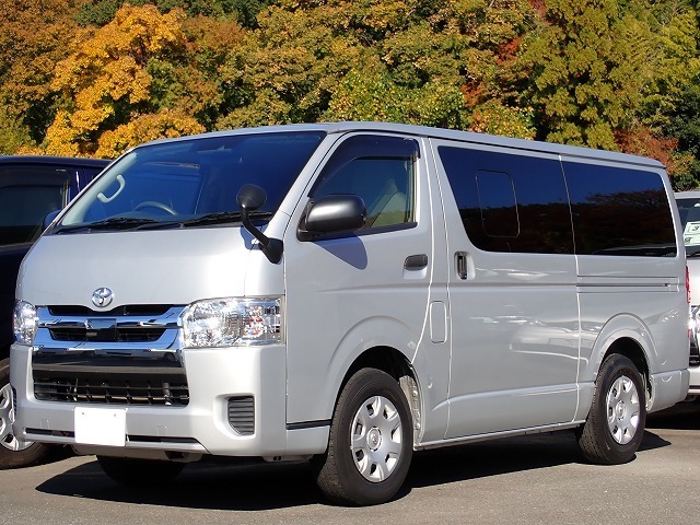 ハイエース・スーパーGLバンの中古車 - カーズ122（埼玉県さいたま市）