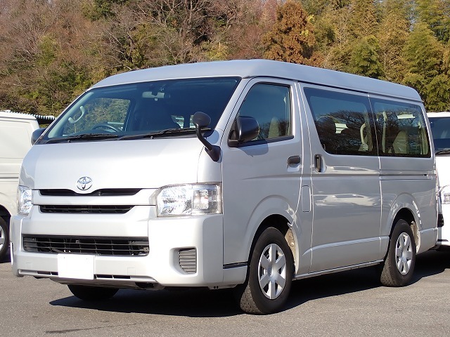 ハイエース・スーパーGLバンの中古車 - カーズ122（埼玉県さいたま市）