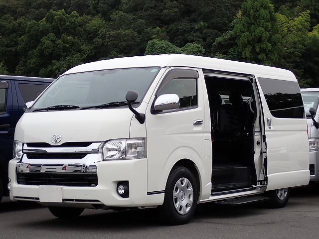 ハイエース・スーパーGLバンの中古車 - カーズ122（埼玉県さいたま市）