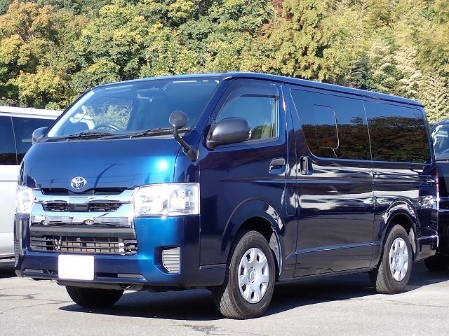 ハイエース・スーパーGLバンの中古車 - カーズ122（埼玉県さいたま市）