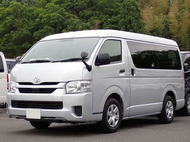 ハイエース・スーパーGLバンの中古車 - カーズ122（埼玉県さいたま市）