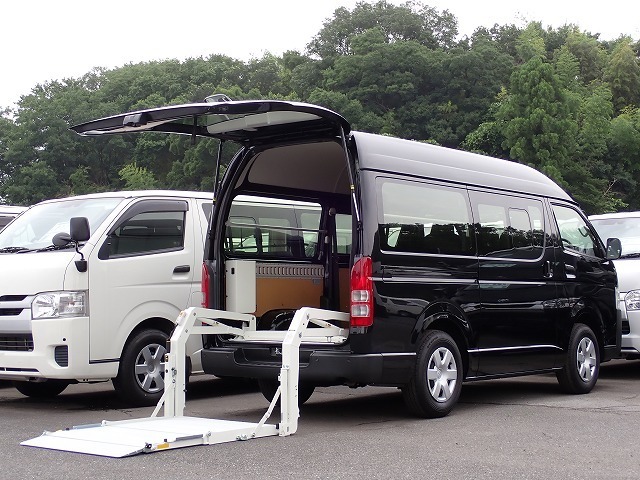 ハイエース・スーパーGLバンの中古車 - カーズ122（埼玉県さいたま市）