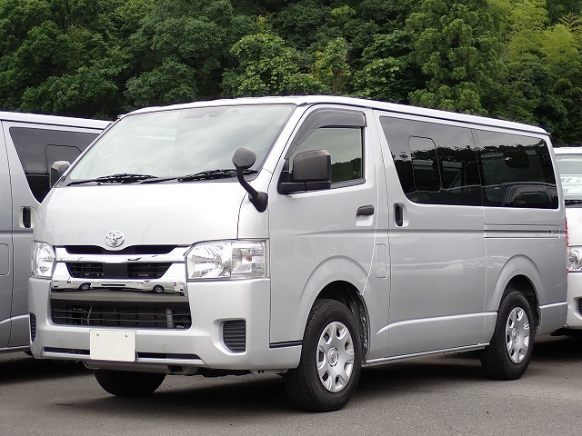 ハイエース・スーパーGLバンの中古車 - カーズ122（埼玉県さいたま市）