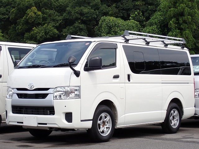 ハイエース・スーパーGLバンの中古車 - カーズ122（埼玉県さいたま市）
