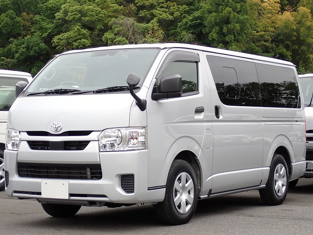 ハイエース・スーパーGLバンの中古車 - カーズ122（埼玉県さいたま市）