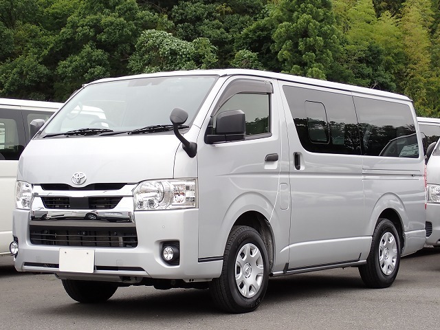 ハイエース・スーパーGLバンの中古車 - カーズ122（埼玉県さいたま市）