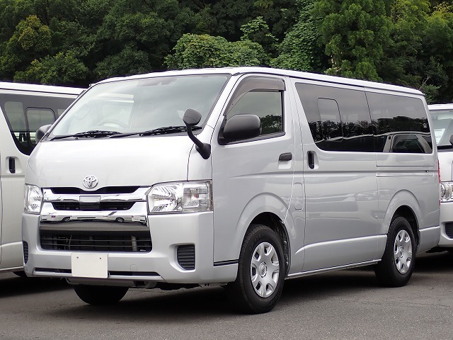 ハイエース・スーパーGLバンの中古車 - カーズ122（埼玉県さいたま市）