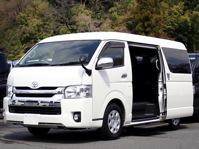 ハイエース・スーパーGLバンの中古車 - カーズ122（埼玉県さいたま市）
