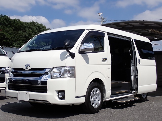 ハイエース・スーパーGLバンの中古車 - カーズ122（埼玉県さいたま市）