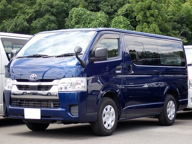 ハイエース・スーパーGLバンの中古車 - カーズ122（埼玉県さいたま市）