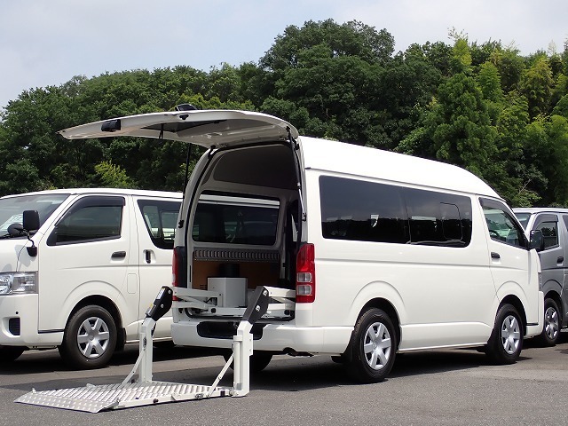 ハイエース・スーパーGLバンの中古車 - カーズ122（埼玉県さいたま市）
