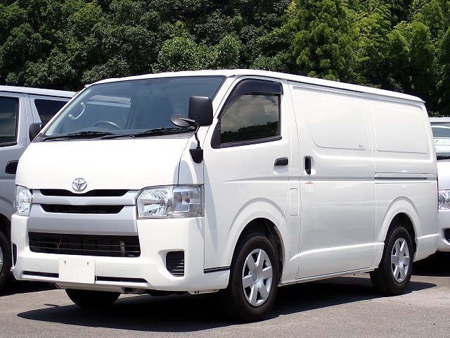 ハイエース・スーパーGLバンの中古車 - カーズ122（埼玉県さいたま市）