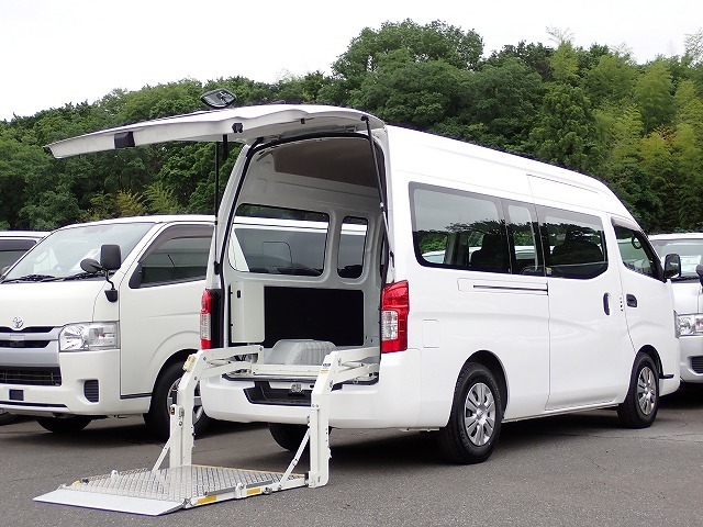 ハイエース・スーパーGLバンの中古車 - カーズ122（埼玉県さいたま市）