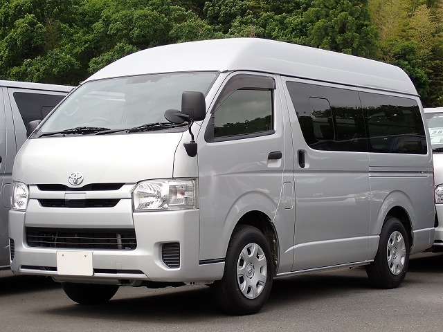 ハイエース・スーパーGLバンの中古車 - カーズ122（埼玉県さいたま市）