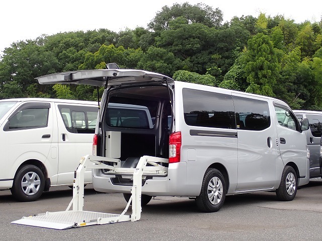 ハイエース・スーパーGLバンの中古車 - カーズ122（埼玉県さいたま市）