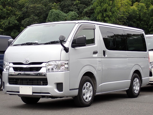 ハイエース・スーパーGLバンの中古車 - カーズ122（埼玉県さいたま市）
